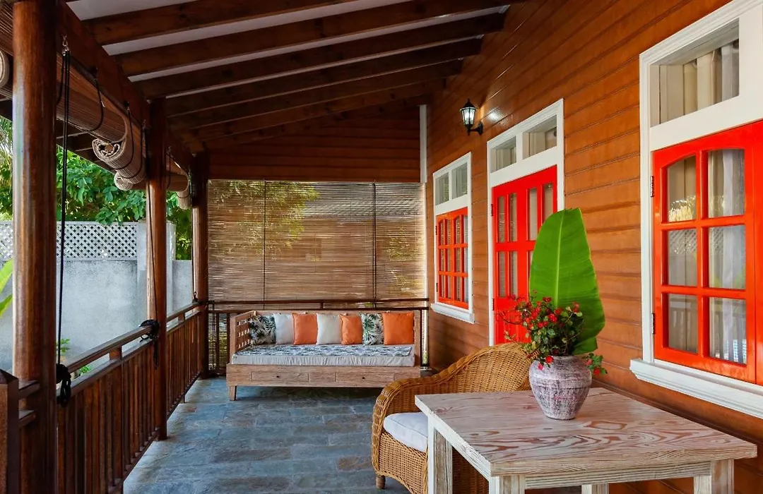 Ambiance Villa-1